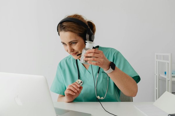 Pourquoi la cybersécurité devrait être votre priorité et comment les services tiers peuvent aider